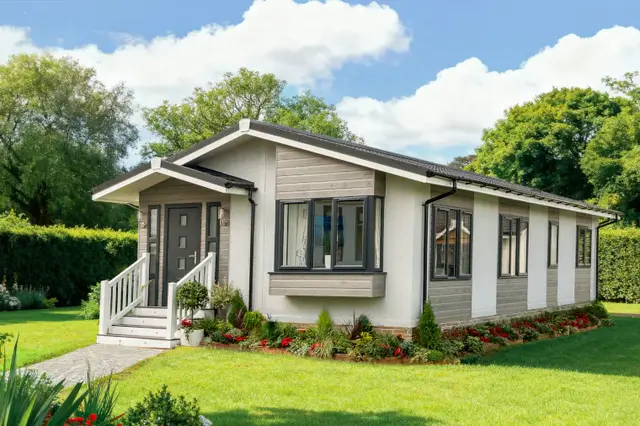 Badminton exterior in grey