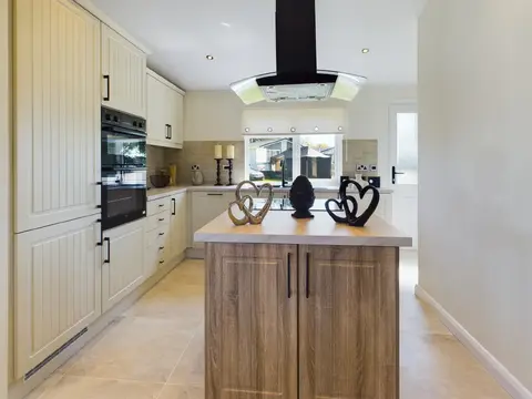 Kitchen with island
