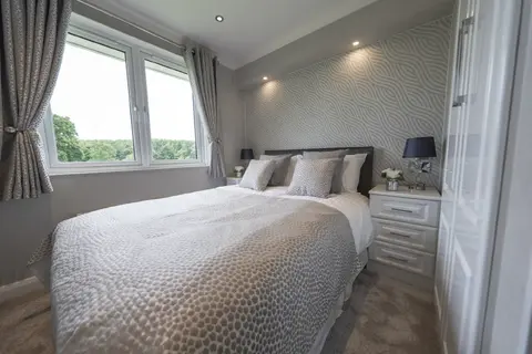 Guest bedroom
